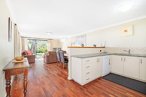 98 Steps To The Beach