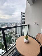 R&F SEINE REGION BY ANJU