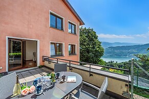 Vernate Lugano Lake Sweet View