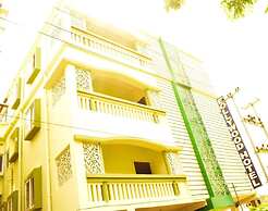 Goroomgo Effective Bollywood Hotels Bhubaneswar
