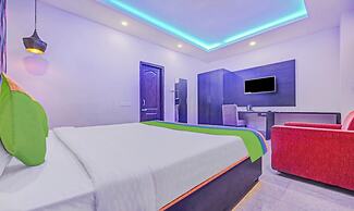 Goroomgo Effective Bollywood Hotels Bhubaneswar