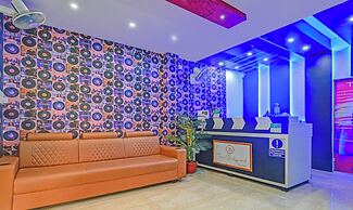 Goroomgo Effective Bollywood Hotels Bhubaneswar