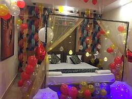 Goroomgo Effective Bollywood Hotels Bhubaneswar