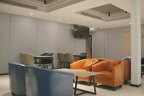 Dayin International Youth Hostel - People's Square & Old Town