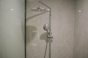 Dayin International Youth Hostel - People's Square & Old Town