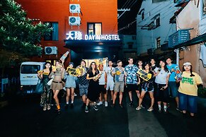 Dayin International Youth Hostel - People's Square & Old Town