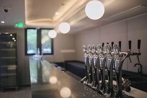 Dayin International Youth Hostel - People's Square & Old Town