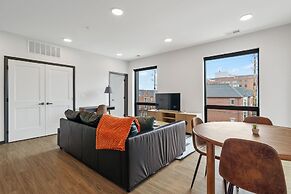 CozySuites on Mass w garage parking 20