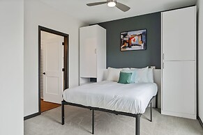 CozySuites on Mass w garage parking 20