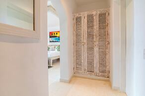 Amani Beachfront Villa by YourHost