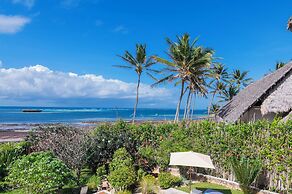Amani Beachfront Villa by YourHost
