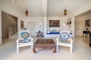 Amani Beachfront Villa by YourHost