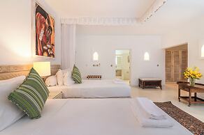 Amani Beachfront Villa by YourHost