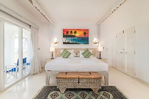 Amani Beachfront Villa by YourHost