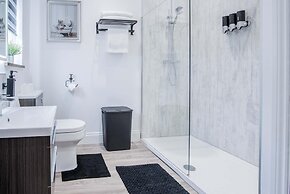 The Shack - 1 Bedroom - Cosheston