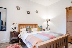 The Shed - 1 Bedroom - Cosheston