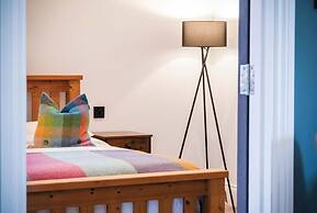 The Shed - 1 Bedroom - Cosheston