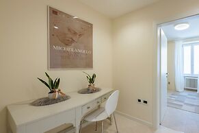 Life & View Luxury Apartment