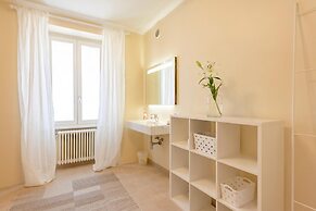Life & View Luxury Apartments