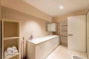 Life & View Luxury Apartments