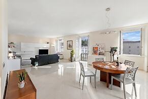 Life & View Luxury Apartments