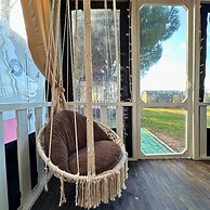 Mona Glamping Caravan Suites