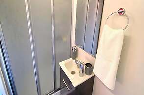 Mona Glamping Caravan Suites