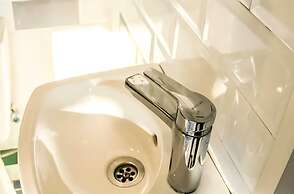 Mona Glamping Caravan Suites