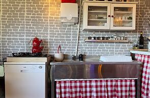 Mona Glamping Caravan Suites