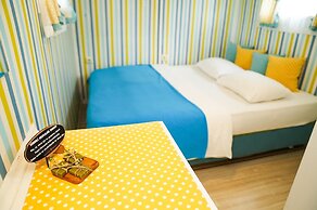 Mona Glamping Caravan Suites