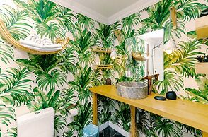 Mona Glamping Caravan Suites