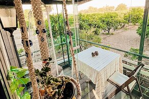 Mona Glamping Caravan Suites