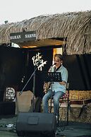 Mona Glamping Caravan Suites