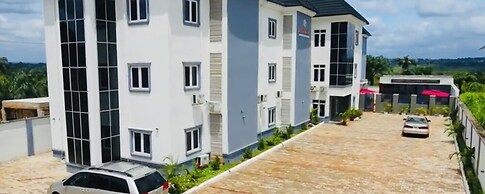 BOSTON HILLS RESORT & HOTEL LTD