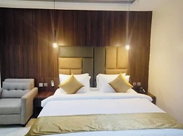 BOSTON HILLS RESORT & HOTEL LTD