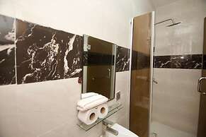 BOSTON HILLS RESORT & HOTEL LTD