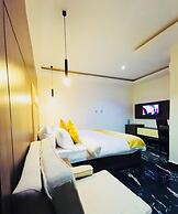 BOSTON HILLS RESORT & HOTEL LTD