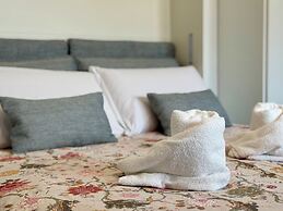Aurora View Resort - Boutique Suites