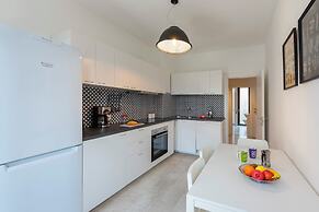 Casa Lucia in Riva Town