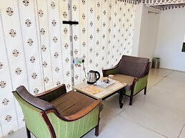 Unity Sunrise Resort - Statue of Unity Kevadia