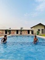 Unity Sunrise Resort - Statue of Unity Kevadia