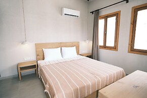 Nephos Beach Hotel