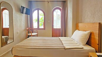 Nephos Beach Hotel