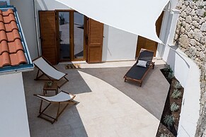 Casa Di Nika Private Heated Pool and Jacu