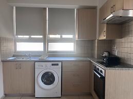 Phaedrus Living: Hoopoe Residencies 107