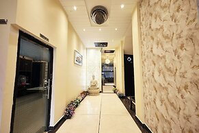 Goroomgo Karan Residency Amritsar