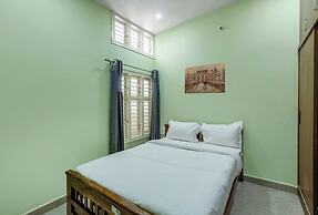 iROOMZ Eco Brickmark Serviced Apartments