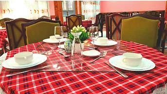 Quanam Woods Hotel