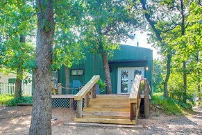 Shawnee Cabin w/ On-site Reservoir Access!
