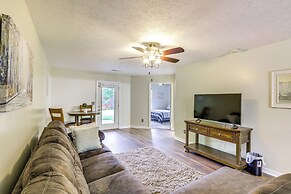 Convenient Dayton Condo w/ Grill: 4 Mi to Downtown